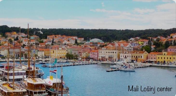 Beautiful View Apartment With Garage Space Mali Lošinj Exterior foto